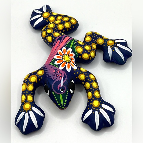 Handpainted Other - Mexican Folk Art Talavera Pottery Colorful Dark Blue Handpainted Decorative Frog